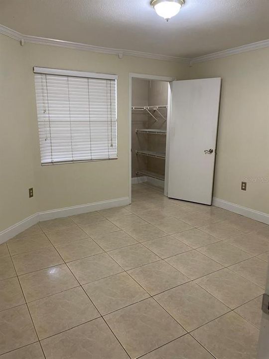 В аренду: $1,800 (2 спален, 2 ванн, 937 Квадратных фут)