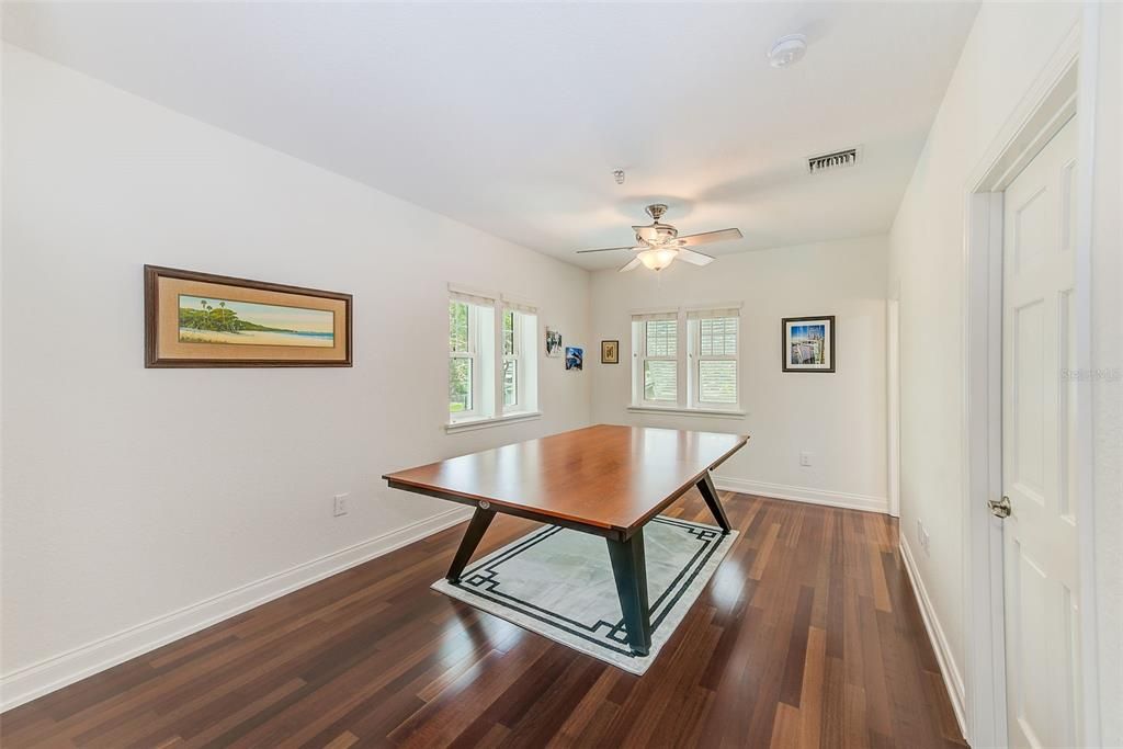 На продажу: $1,250,000 (2 спален, 3 ванн, 2080 Квадратных фут)