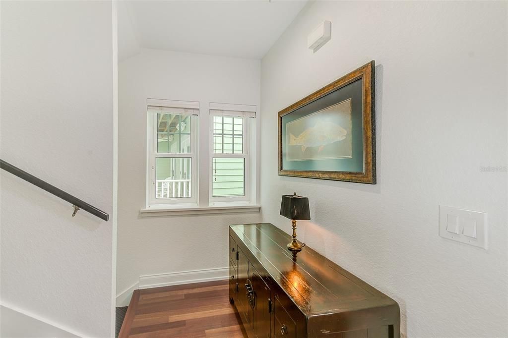 На продажу: $1,250,000 (2 спален, 3 ванн, 2080 Квадратных фут)