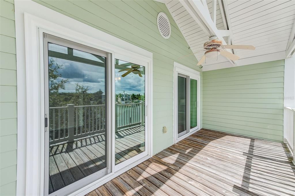 На продажу: $1,250,000 (2 спален, 3 ванн, 2080 Квадратных фут)