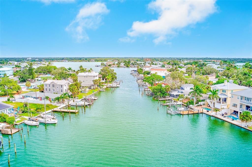 На продажу: $1,250,000 (2 спален, 3 ванн, 2080 Квадратных фут)