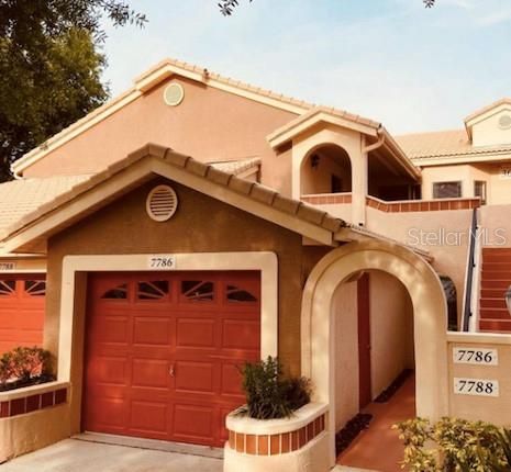 En Venta: $295,000 (2 camas, 2 baños, 1014 Pies cuadrados)