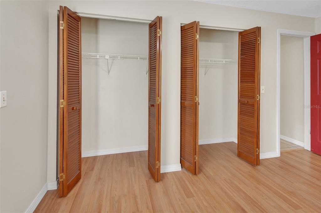 На продажу: $225,000 (2 спален, 2 ванн, 1182 Квадратных фут)