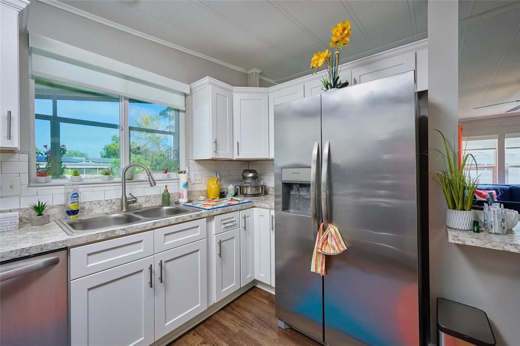 待售: $192,900 (2 贝兹, 2 浴室, 1056 平方英尺)