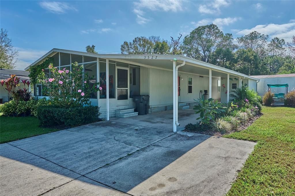 待售: $192,900 (2 贝兹, 2 浴室, 1056 平方英尺)