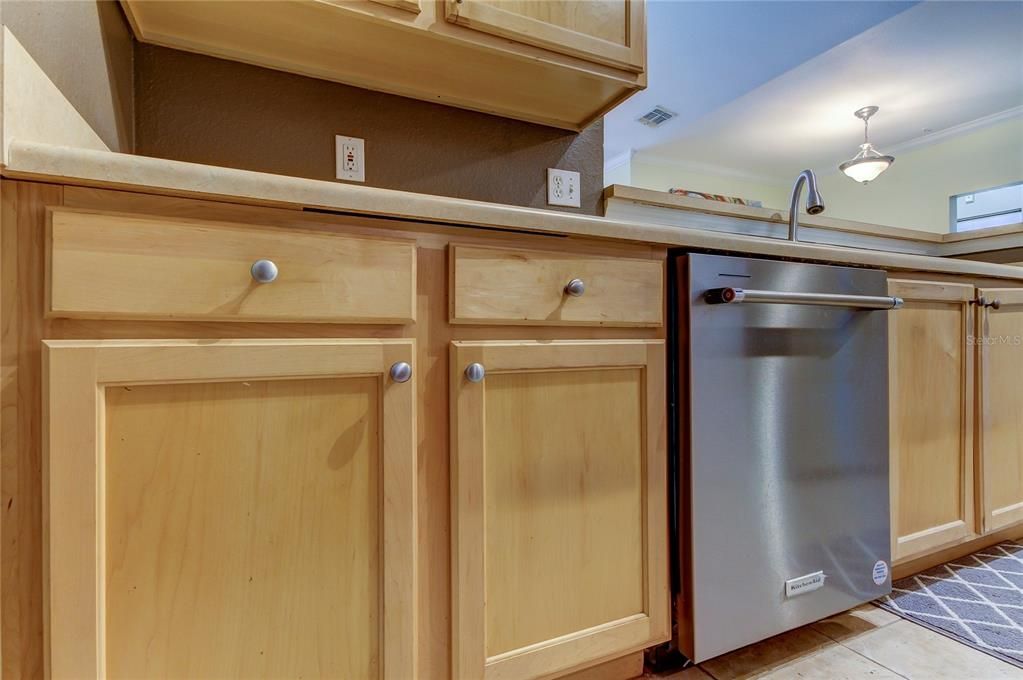 En Venta: $184,999 (1 camas, 1 baños, 780 Pies cuadrados)