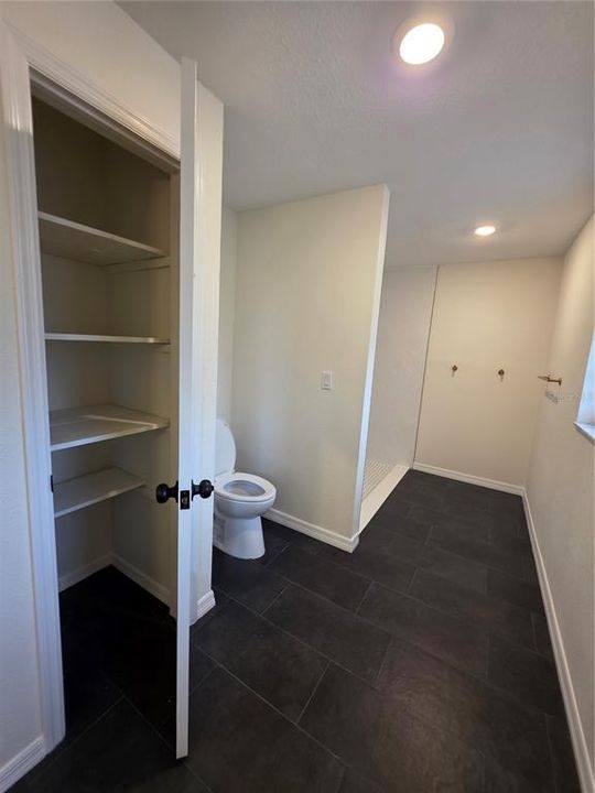 В аренду: $3,000 (4 спален, 2 ванн, 1928 Квадратных фут)