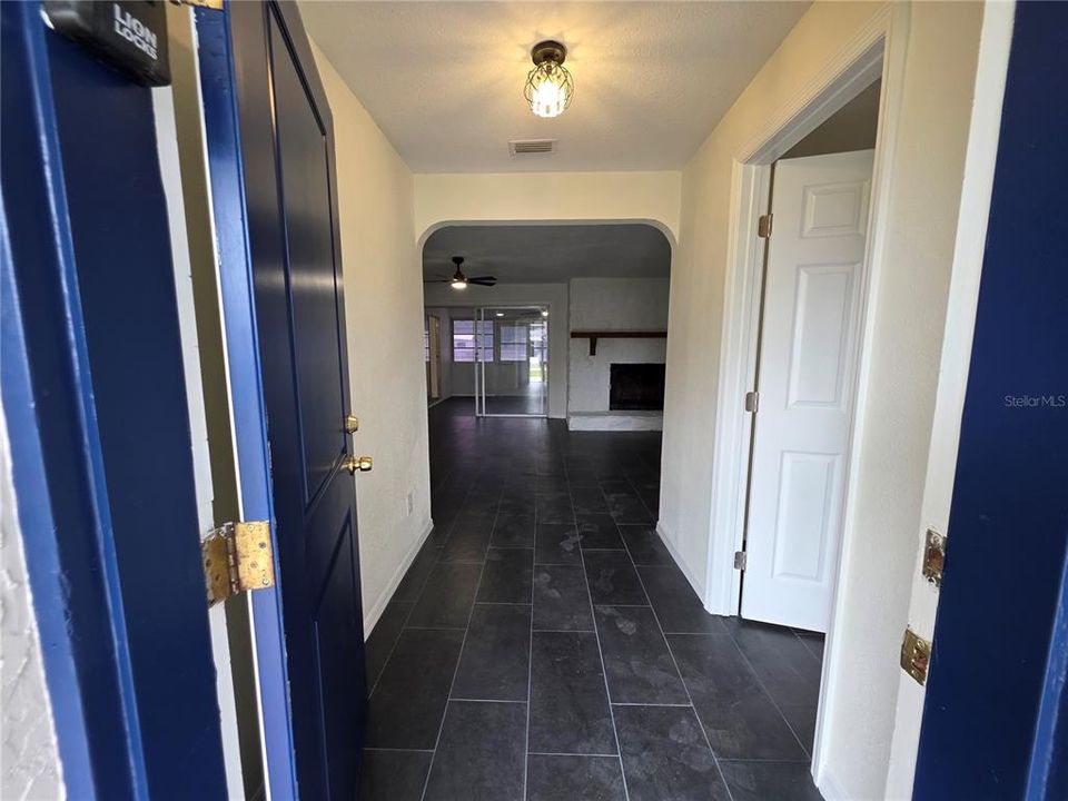 В аренду: $3,000 (4 спален, 2 ванн, 1928 Квадратных фут)