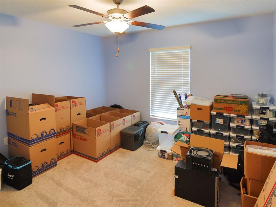 待售: $399,000 (4 贝兹, 3 浴室, 2577 平方英尺)