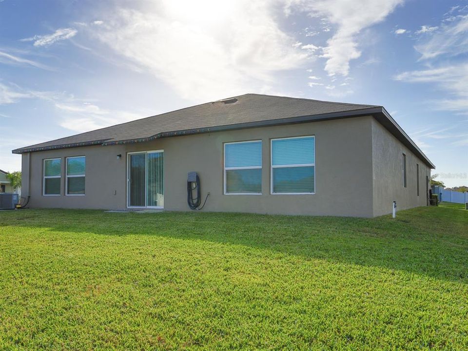 待售: $399,000 (4 贝兹, 3 浴室, 2577 平方英尺)