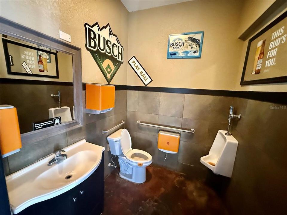 For Sale: $890,000 (0 beds, 0 baths, 1650 Square Feet)