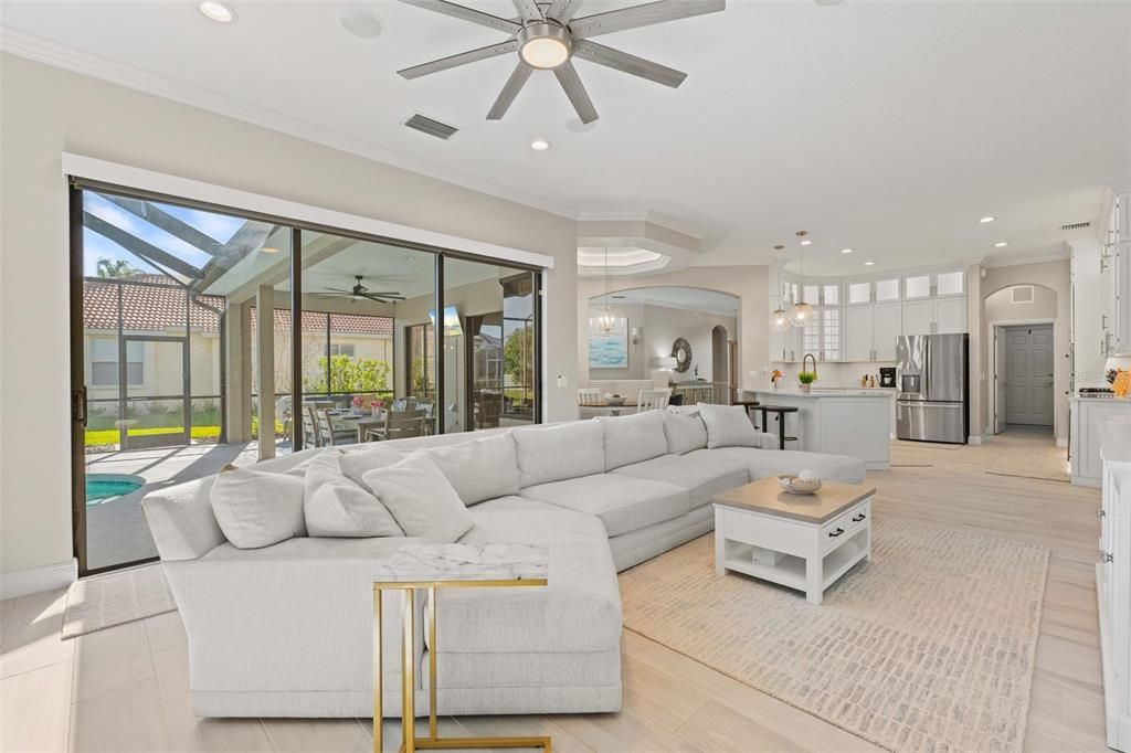 For Sale: $959,000 (4 beds, 4 baths, 3038 Square Feet)