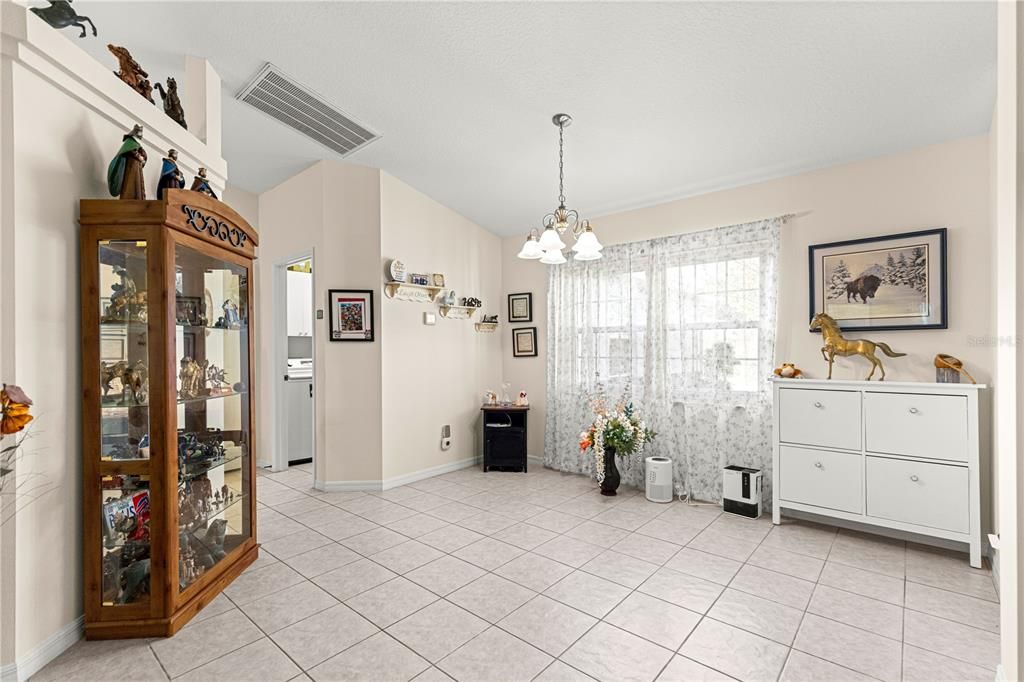 For Sale: $274,900 (3 beds, 2 baths, 1888 Square Feet)