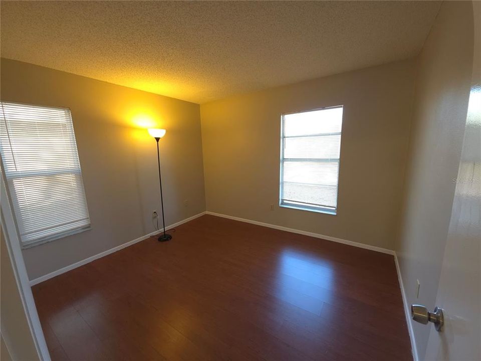 For Rent: $2,495 (3 beds, 2 baths, 1308 Square Feet)