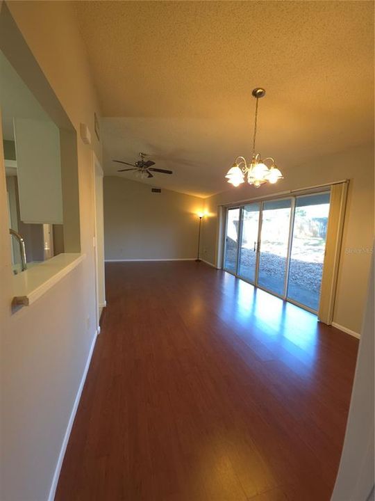 For Rent: $2,495 (3 beds, 2 baths, 1308 Square Feet)
