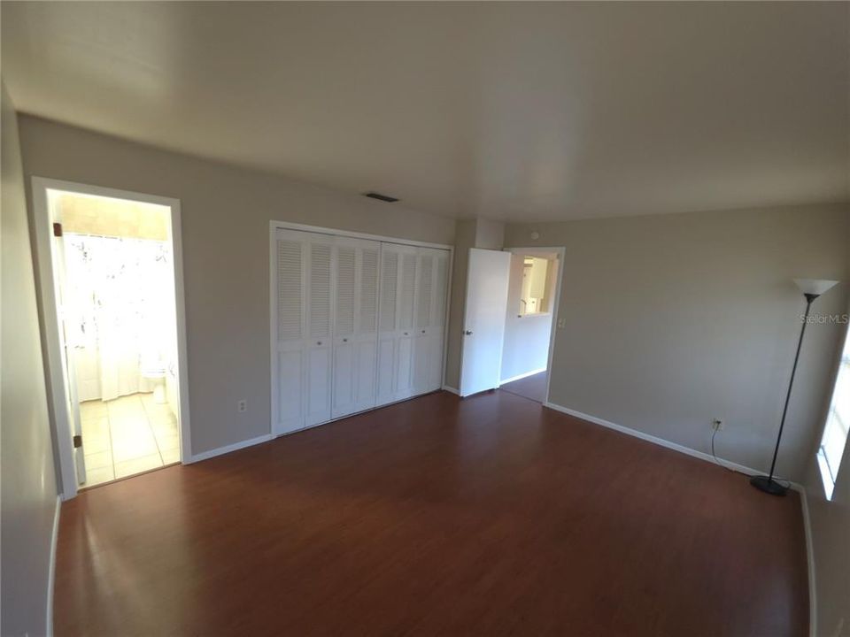 For Rent: $2,495 (3 beds, 2 baths, 1308 Square Feet)