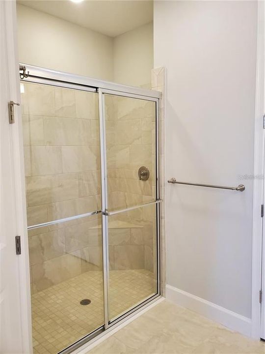 出租: $3,300 (2 贝兹, 2 浴室, 1558 平方英尺)