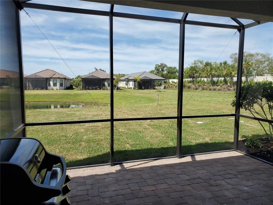 出租: $3,300 (2 贝兹, 2 浴室, 1558 平方英尺)