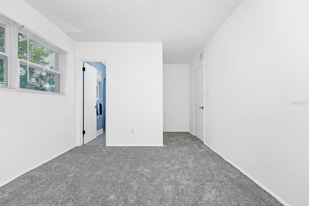 В аренду: $2,500 (3 спален, 3 ванн, 1796 Квадратных фут)