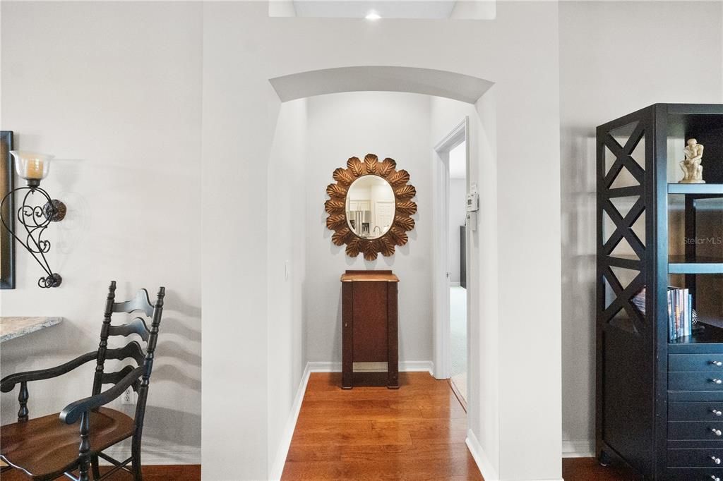 На продажу: $699,900 (3 спален, 2 ванн, 2021 Квадратных фут)