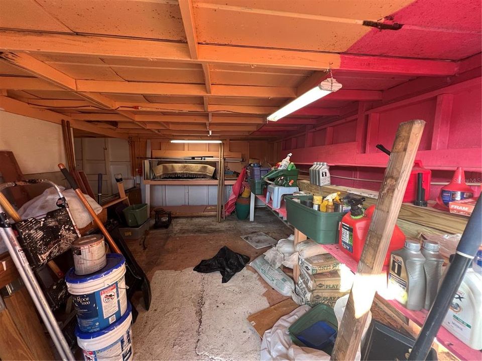 For Sale: $200,000 (3 beds, 1 baths, 1064 Square Feet)