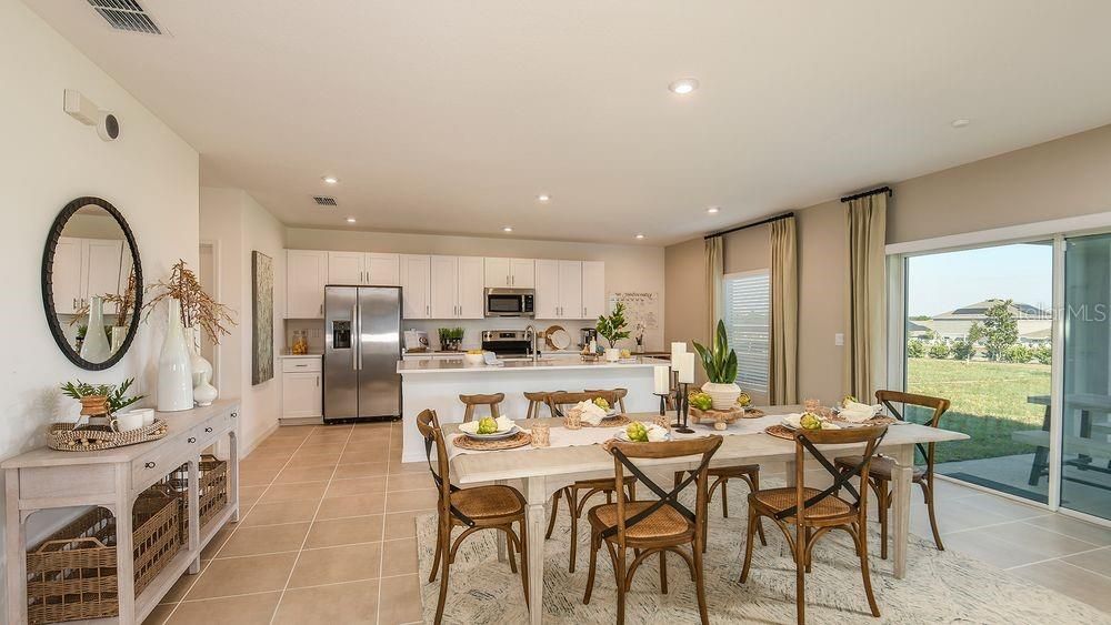 En Venta: $375,999 (4 camas, 2 baños, 2142 Pies cuadrados)