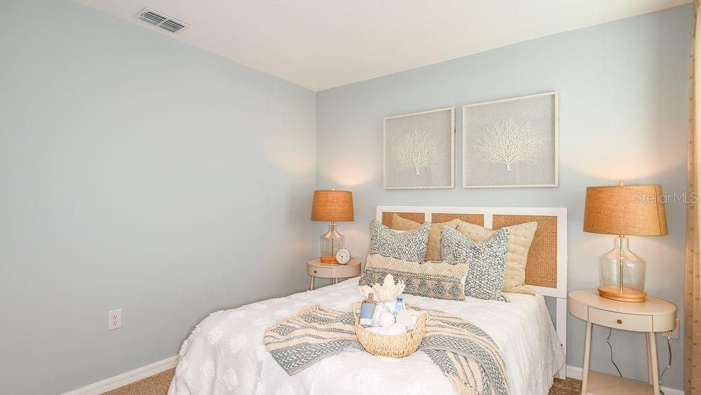 En Venta: $375,999 (4 camas, 2 baños, 2142 Pies cuadrados)