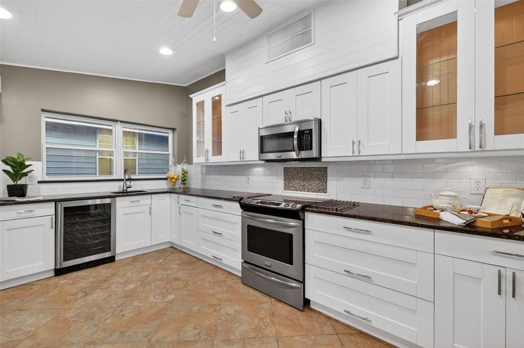 En Venta: $442,999 (3 camas, 2 baños, 1534 Pies cuadrados)