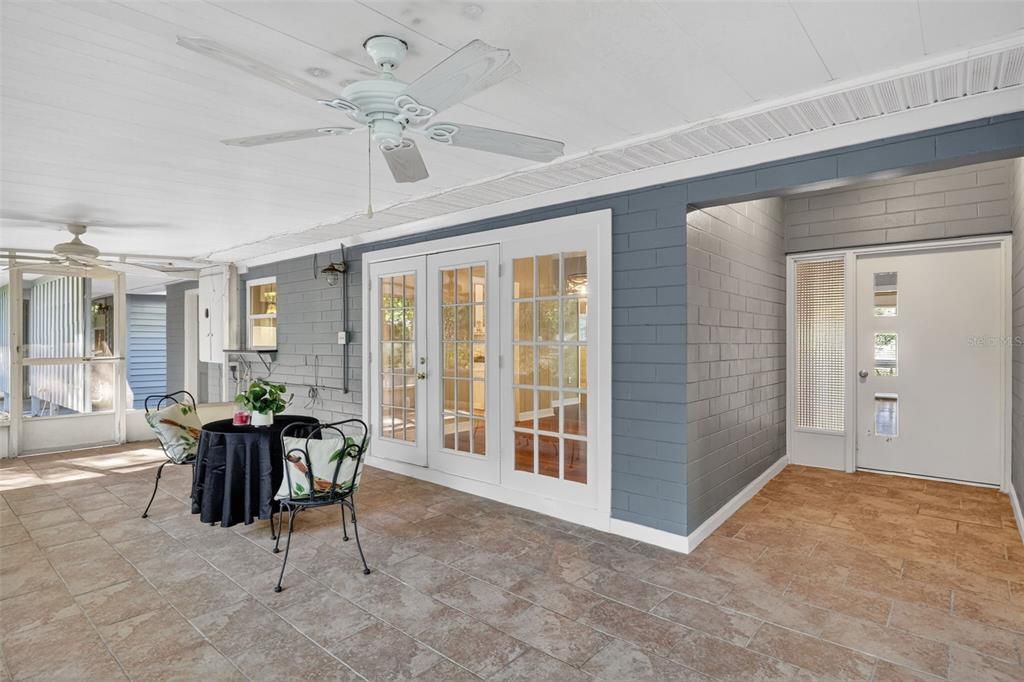 En Venta: $442,999 (3 camas, 2 baños, 1534 Pies cuadrados)