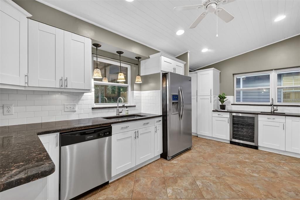 En Venta: $442,999 (3 camas, 2 baños, 1534 Pies cuadrados)