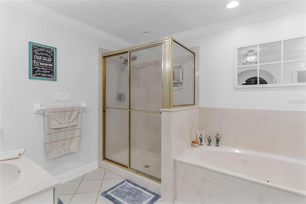 For Sale: $649,900 (4 beds, 3 baths, 2681 Square Feet)