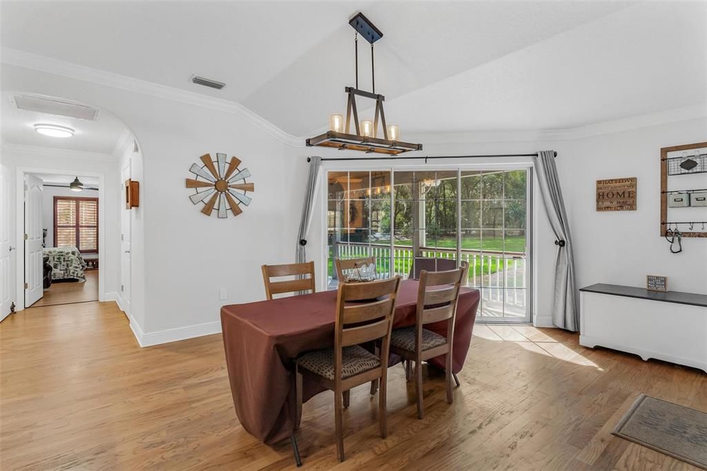 For Sale: $649,900 (4 beds, 3 baths, 2681 Square Feet)