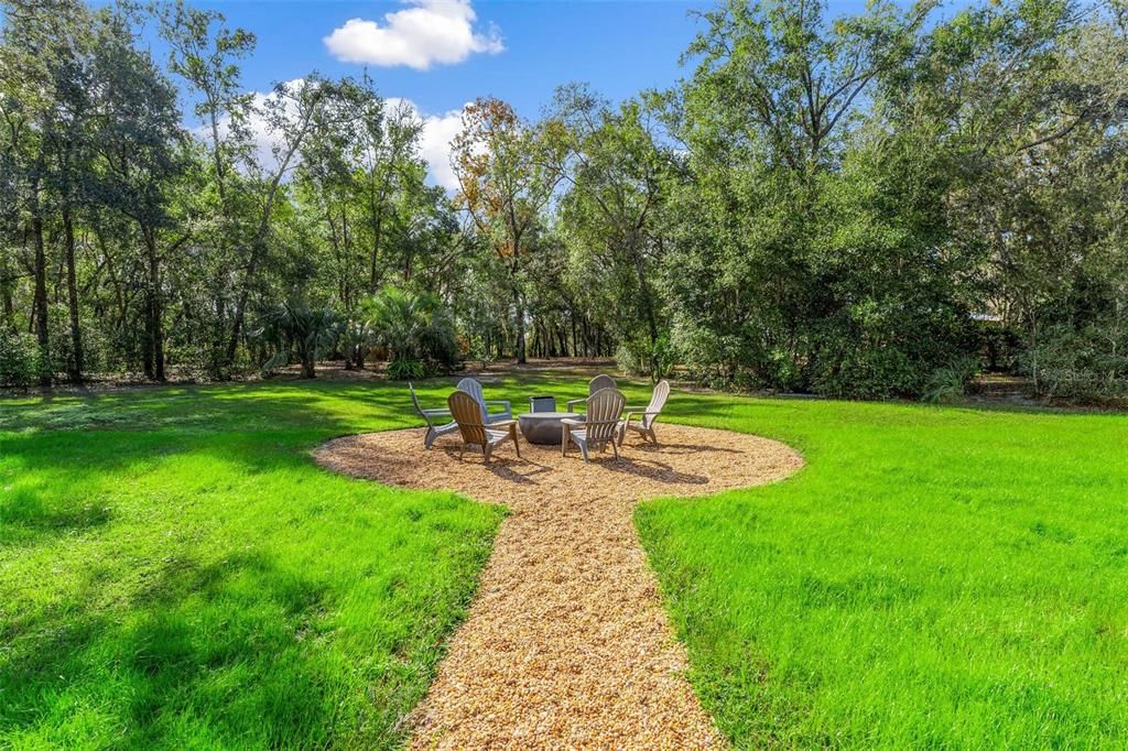 For Sale: $649,900 (4 beds, 3 baths, 2681 Square Feet)