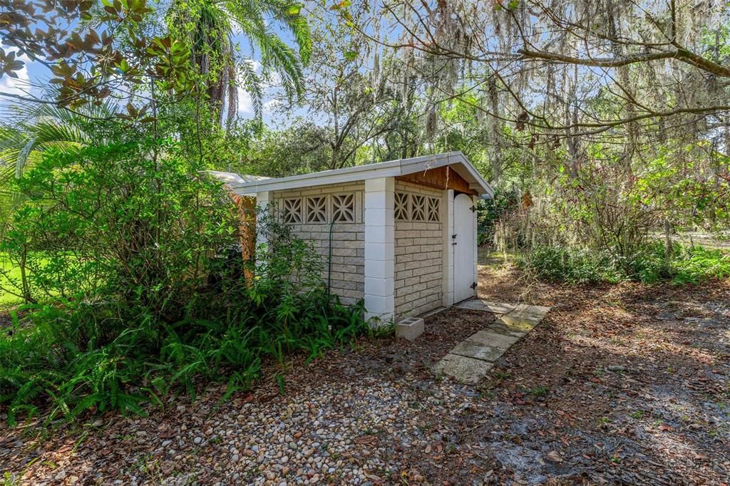 For Sale: $649,900 (4 beds, 3 baths, 2681 Square Feet)