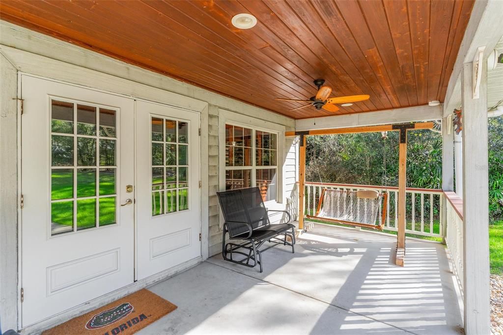 For Sale: $649,900 (4 beds, 3 baths, 2681 Square Feet)