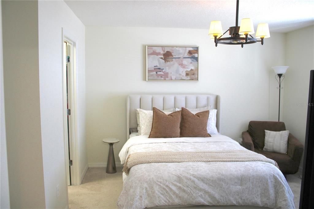 На продажу: $256,500 (3 спален, 2 ванн, 1400 Квадратных фут)