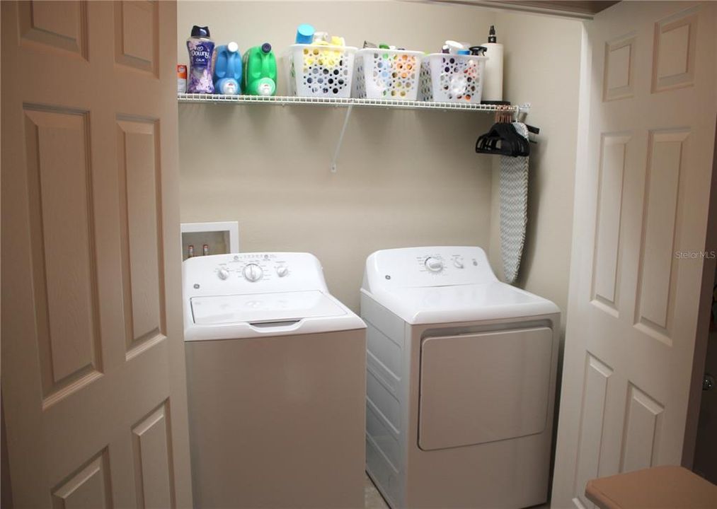 На продажу: $256,500 (3 спален, 2 ванн, 1400 Квадратных фут)