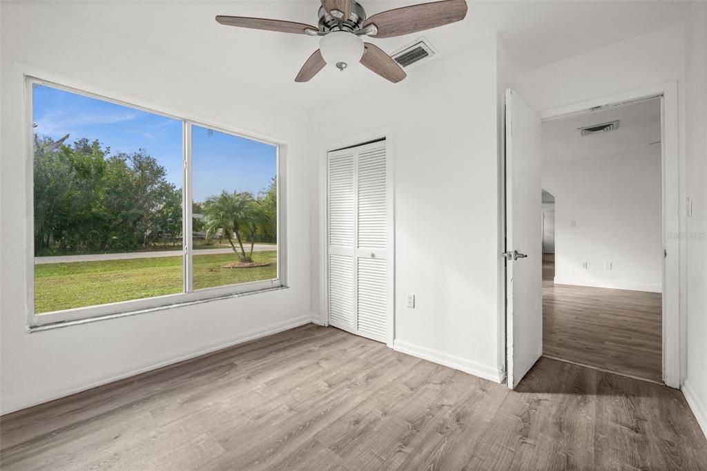 На продажу: $379,000 (3 спален, 2 ванн, 1787 Квадратных фут)