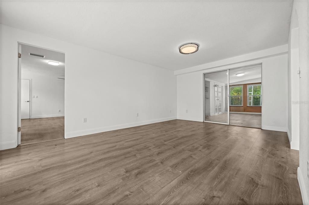 На продажу: $379,000 (3 спален, 2 ванн, 1787 Квадратных фут)