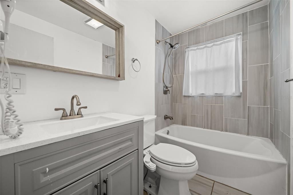 На продажу: $379,000 (3 спален, 2 ванн, 1787 Квадратных фут)