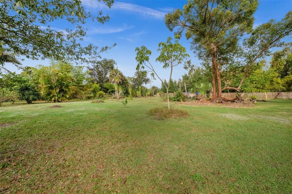 На продажу: $379,000 (3 спален, 2 ванн, 1787 Квадратных фут)