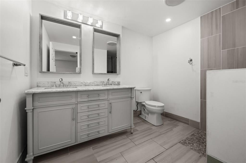 На продажу: $379,000 (3 спален, 2 ванн, 1787 Квадратных фут)