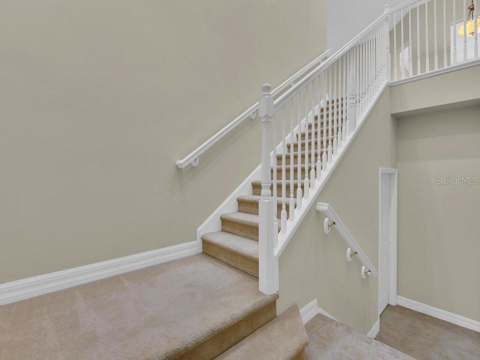 For Sale: $349,000 (3 beds, 2 baths, 2196 Square Feet)