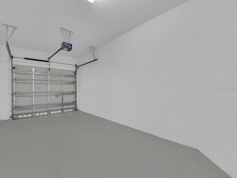 For Sale: $349,000 (3 beds, 2 baths, 2196 Square Feet)