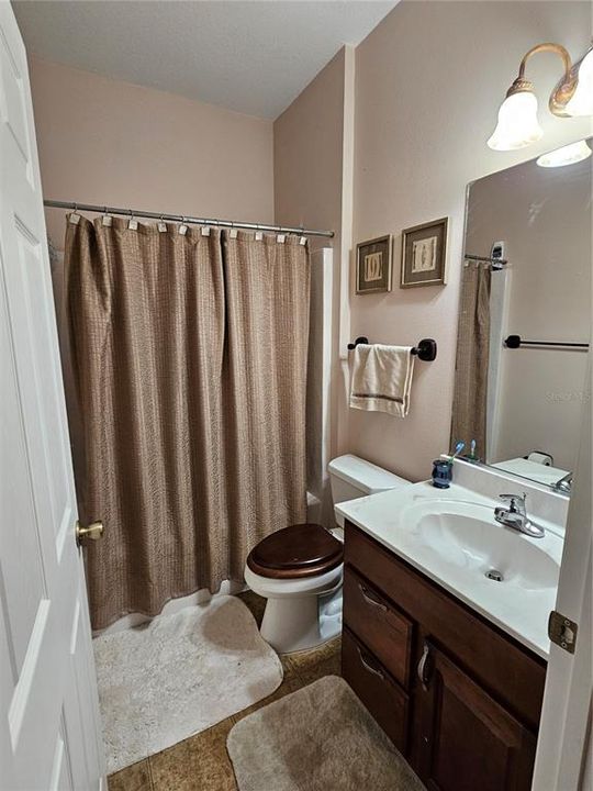 For Sale: $299,900 (3 beds, 2 baths, 2080 Square Feet)