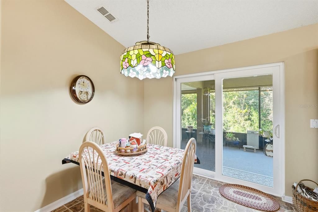 For Sale: $340,000 (3 beds, 2 baths, 2006 Square Feet)