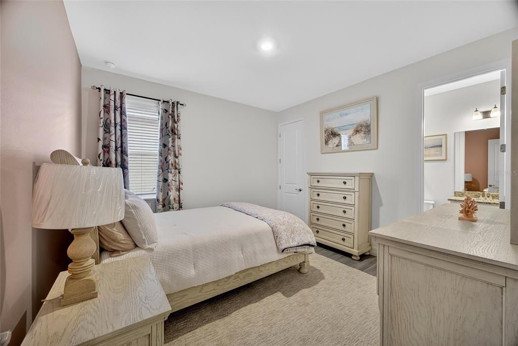 На продажу: $539,000 (4 спален, 3 ванн, 2677 Квадратных фут)