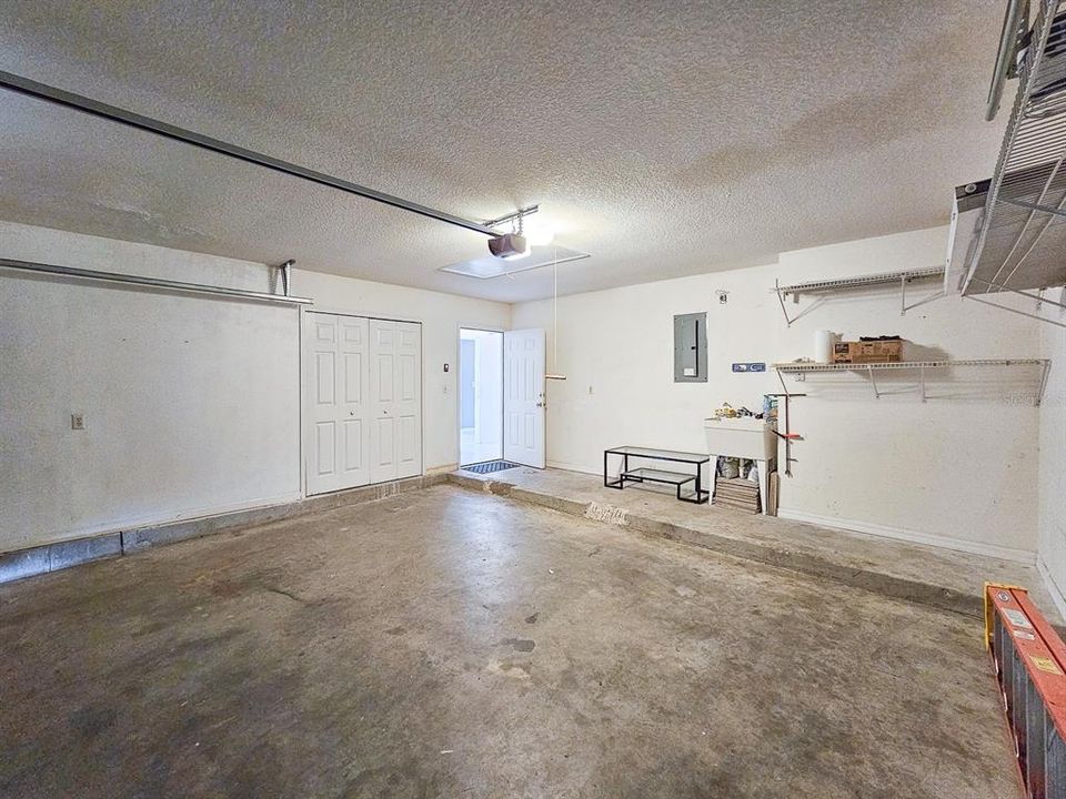 For Sale: $313,000 (3 beds, 2 baths, 1879 Square Feet)