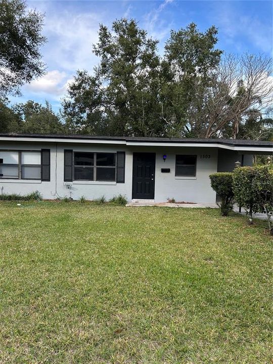 En Renta: $1,800 (4 camas, 2 baños, 1756 Pies cuadrados)