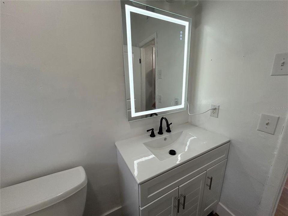 En Renta: $1,800 (4 camas, 2 baños, 1756 Pies cuadrados)